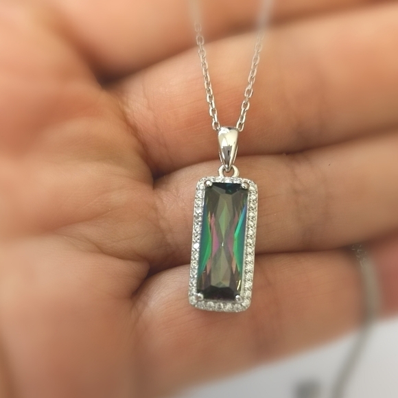 Mystic Topaz Halo pendant necklace in Sterling Silver 🆕 - Picture 7 of 9